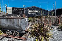 NZ -9688 Monteiths Brewery, fabrique de bières (y en a pas mal en NZ).