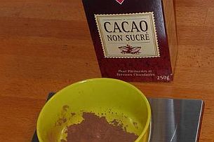 Macaron_simple_002 20 g de chocolat non sucré